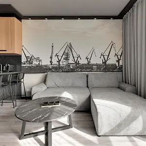 Apartament Doki Living & Foodhall By Downtown, Gdańsk